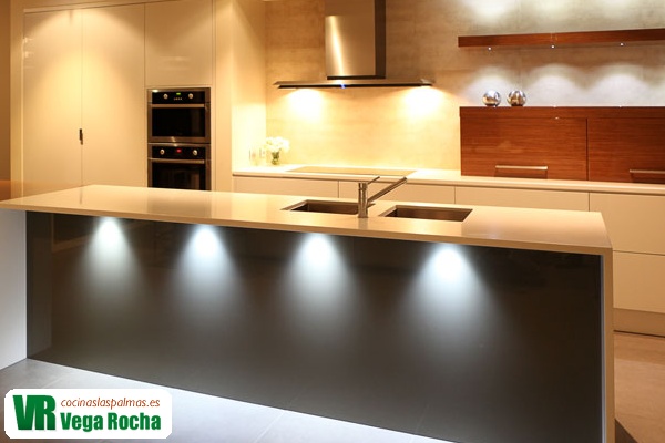 Iluminar la cocina con luz LED – Cocinas Las Palmas